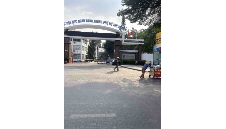 Bán Gấp Nhà 228m2_10*23 đường 12m cho thuê ~ 40tr.th Gần ĐH Ngân Hàng, Linh Trung Thủ Đức Chỉ 20.5 tỷ